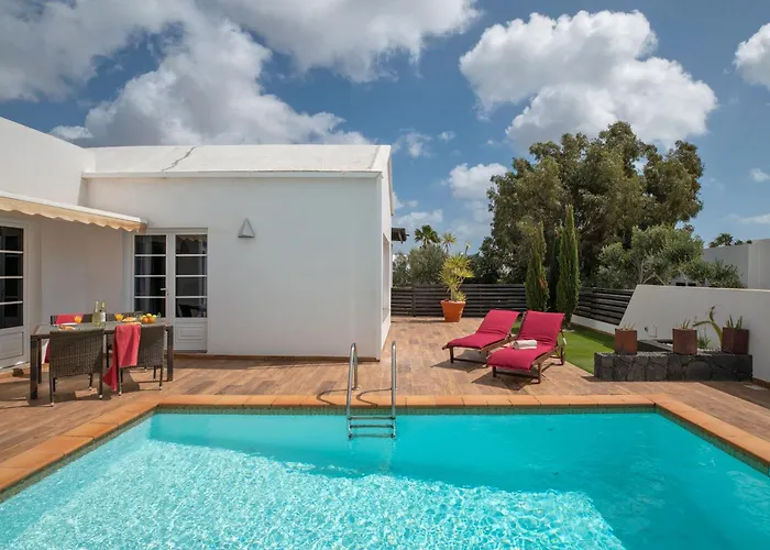 Calima Deluxe Con Piscina Tias