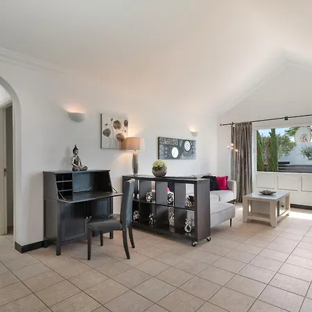 Calima Deluxe Con Piscina Villa *